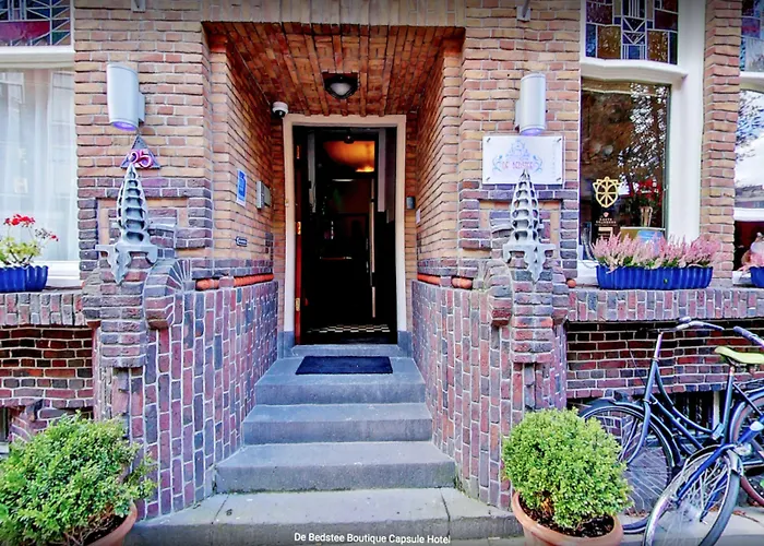 De Bedstee Boutique Capsules (Adults Only)Boutique Hotel